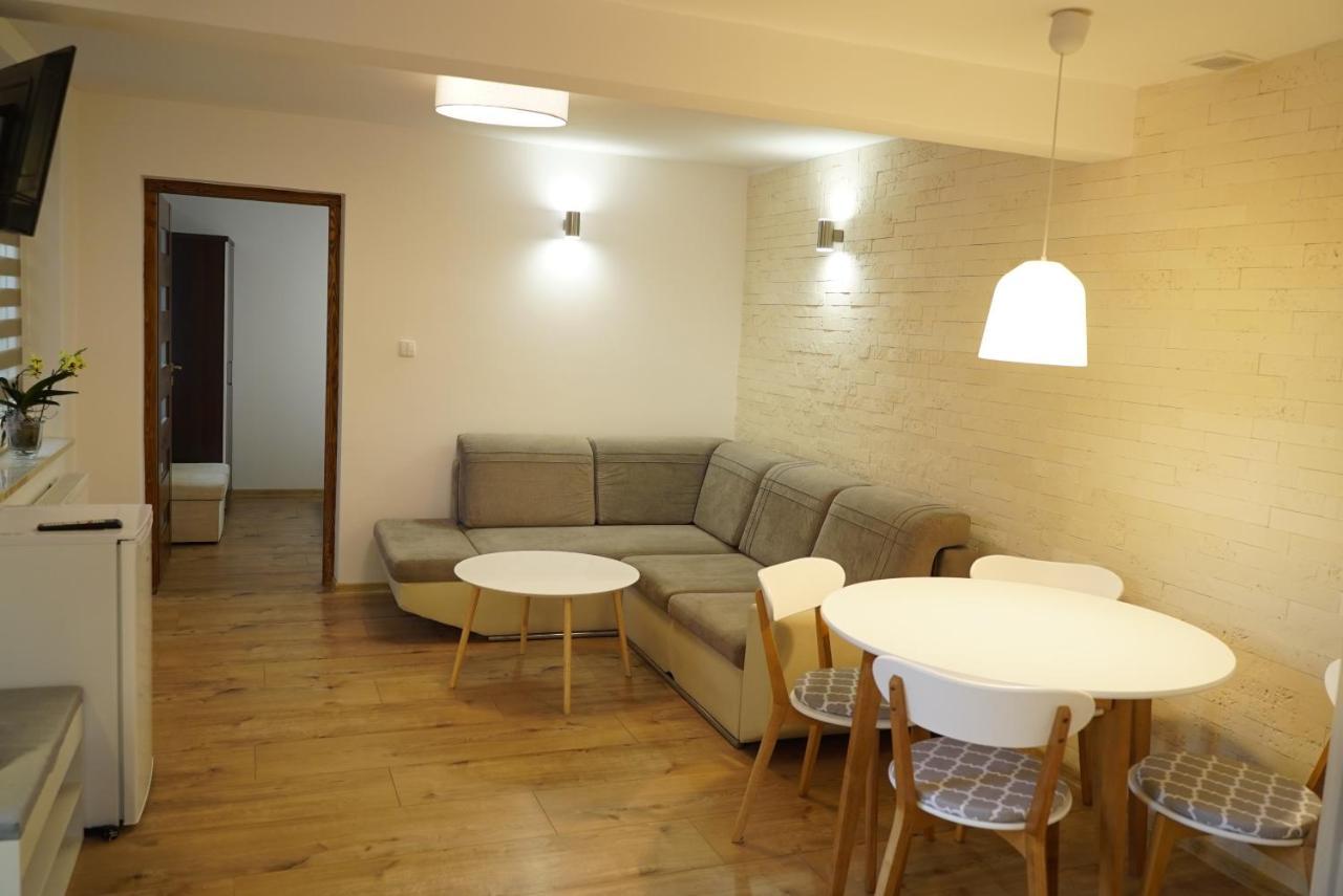 Apartament Naleczow Dom Pod Orzechami Екстер'єр фото