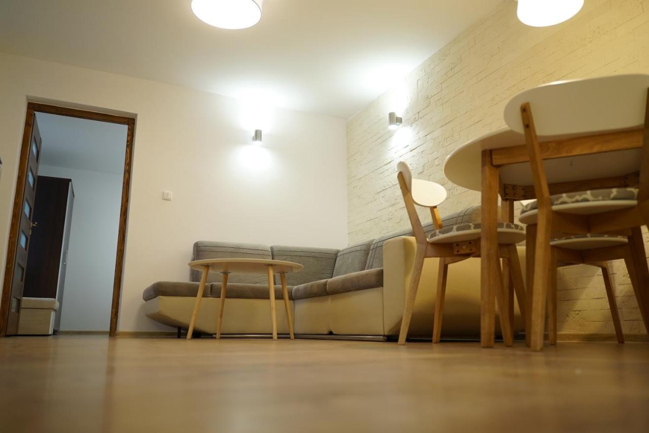 Apartament Naleczow Dom Pod Orzechami Екстер'єр фото