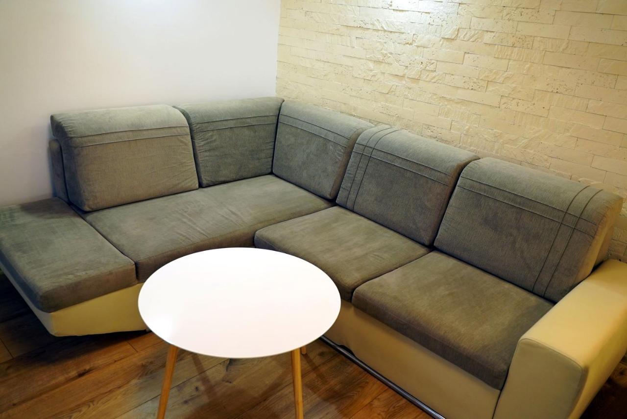 Apartament Naleczow Dom Pod Orzechami Екстер'єр фото